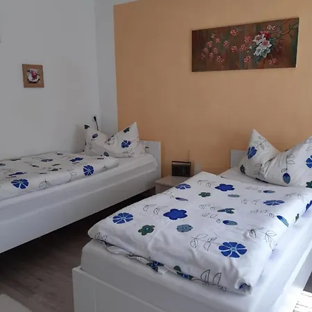 Runge I Apartment *